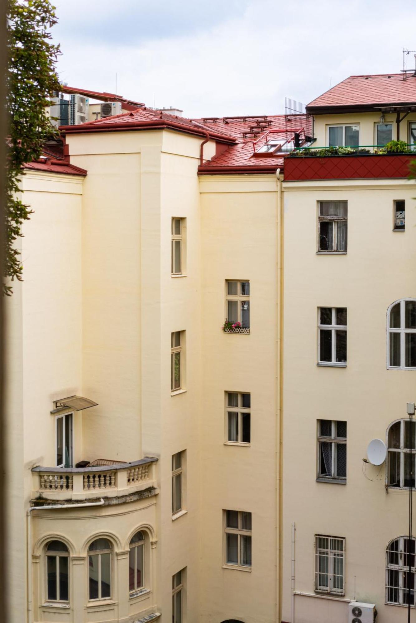Grand Deluxe Suite Прага Екстер'єр фото